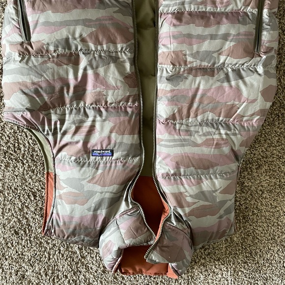 Mens reversible Patagonia vest - Picture 2 of 3